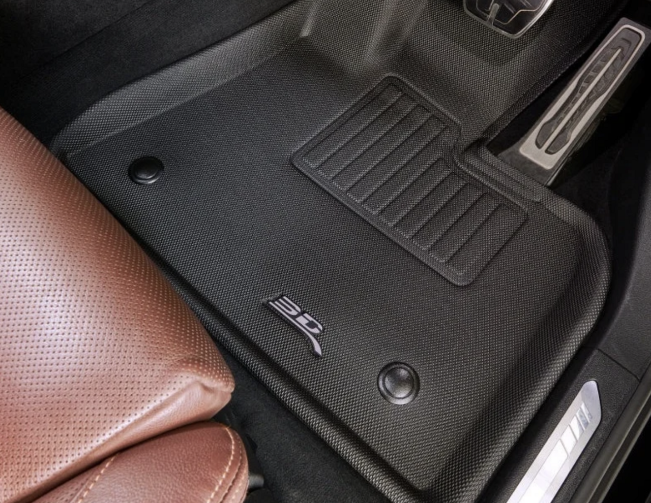【車内】純正みたいなフィット感！防汚＆防滑の立体フロアマットで足元をアプデ