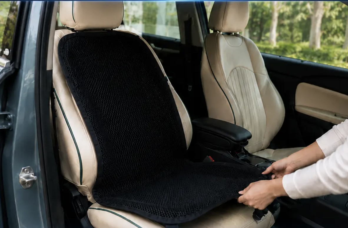 【Installed in the car】Air conditioning efficiency also improves!? With a washable car seat cushion, summer comfort is guaranteed
