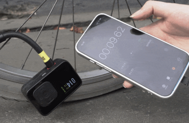 【Cycling】Fill it up on the spot and depart immediately! A compact pump for pocket-sized air pressure management