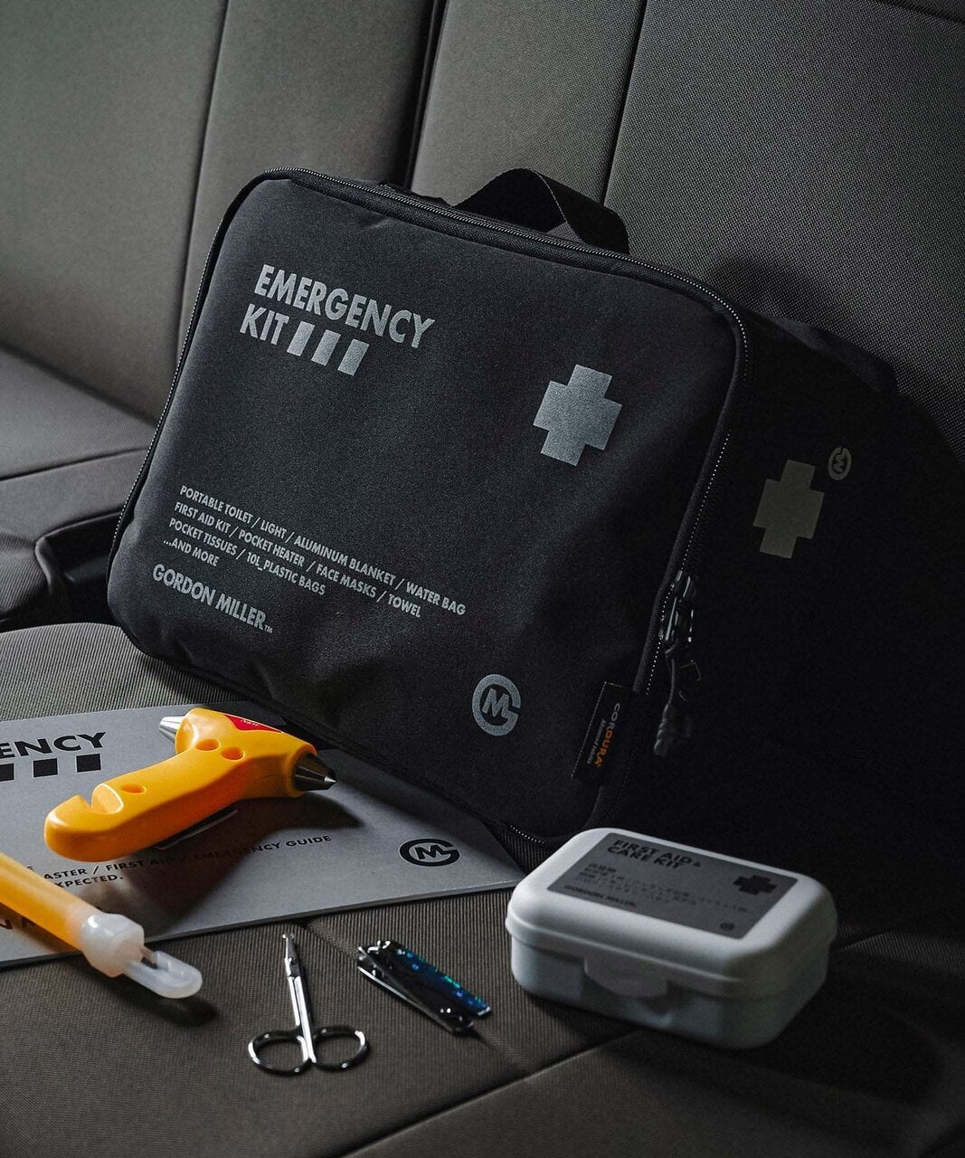【Highway】What if you suddenly encounter a disaster or accident? Prepare “14 essential gears” for under 10,000 yen