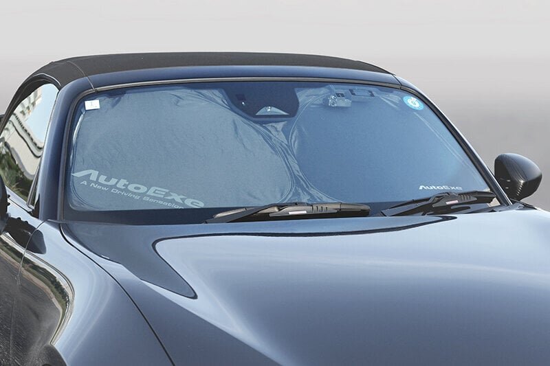 【Summer Parking】Prevents sun damage! Heat countermeasure with a perfectly fitting sun shade.