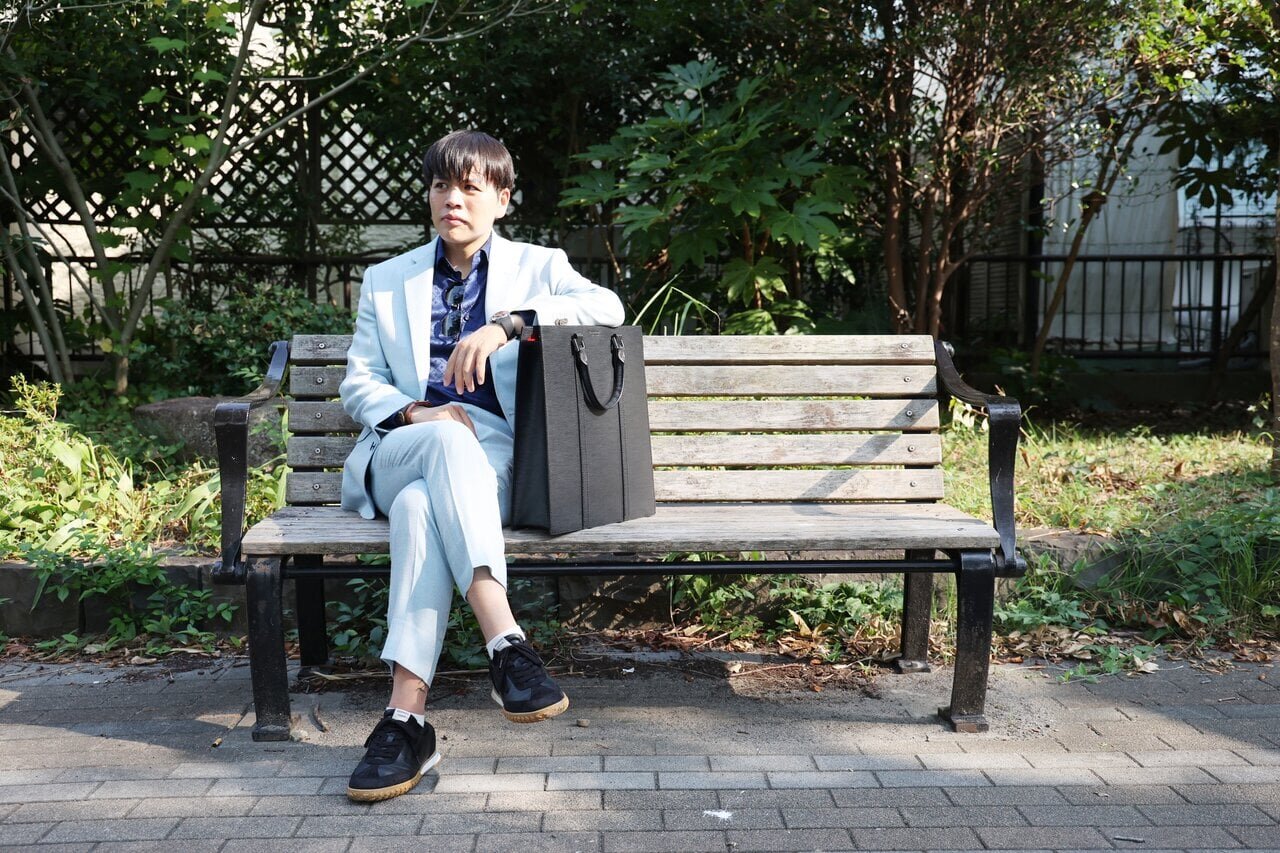That leather bag calls for a fortune. Interview with Satoru Irei about the unreleased "TOUR RECORD" collection