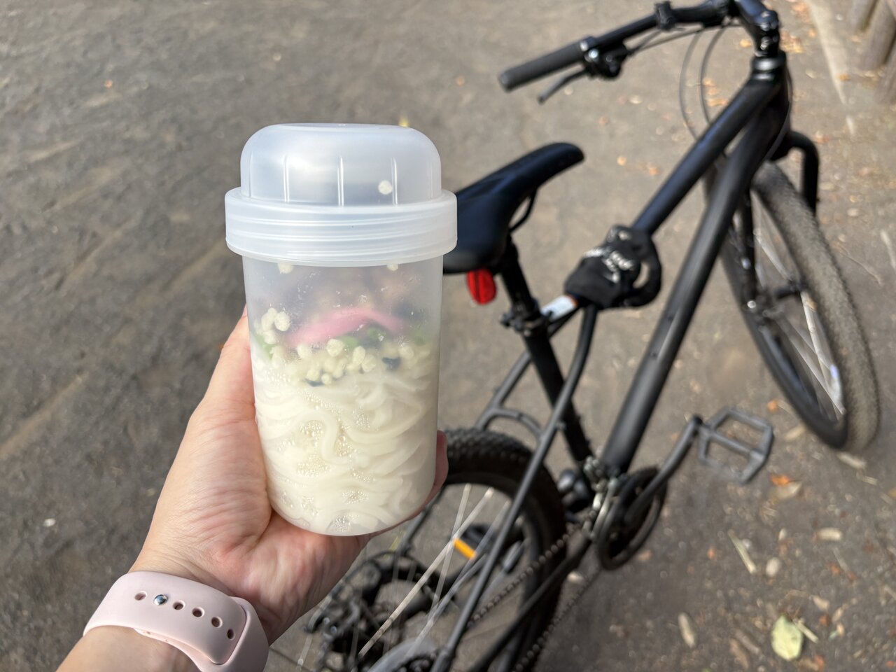 【無印良品】自転車ツーリングで「ランチカプセル」に入れた冷たいうどんが美味しかった