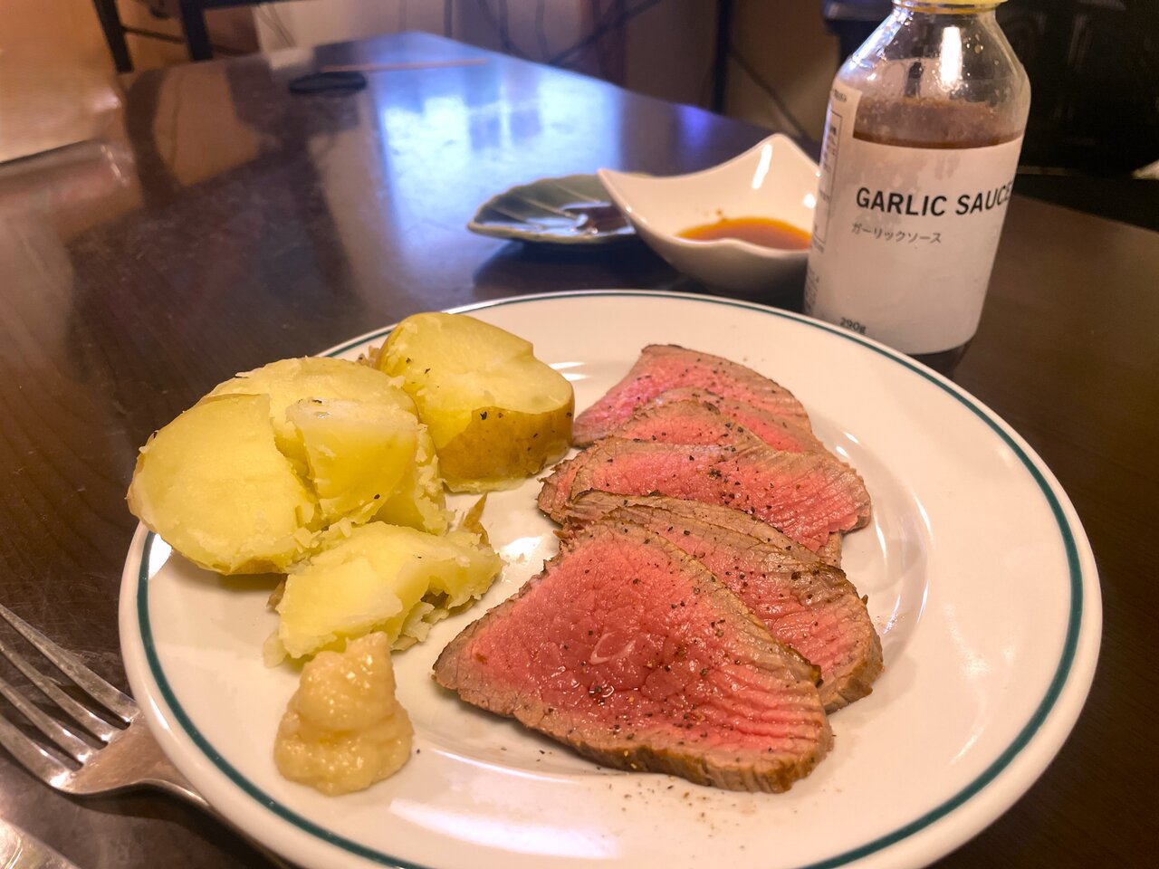 IKEAで「ガーリックソース」を発見したからローストビーフを自作してみた！ その結果は？