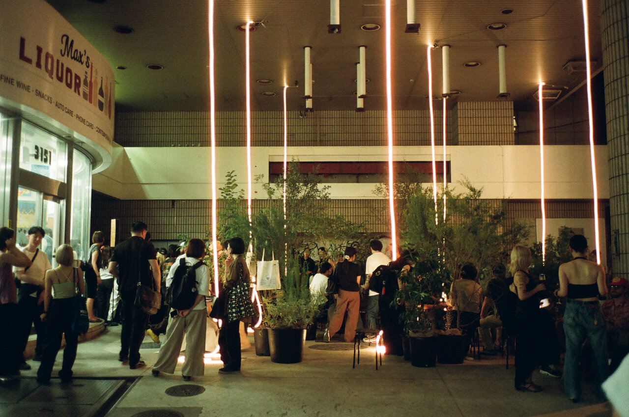 【Today’s Event】Open-air cinema screening for one night only at the former gas station site in Ikejiri, Tokyo.