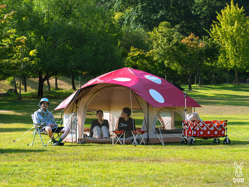 It's autumn, it's mushroom time! The popular "DOD Mushroom Tent" has been upgraded in size and boasts a light-blocking rate of 99.9%