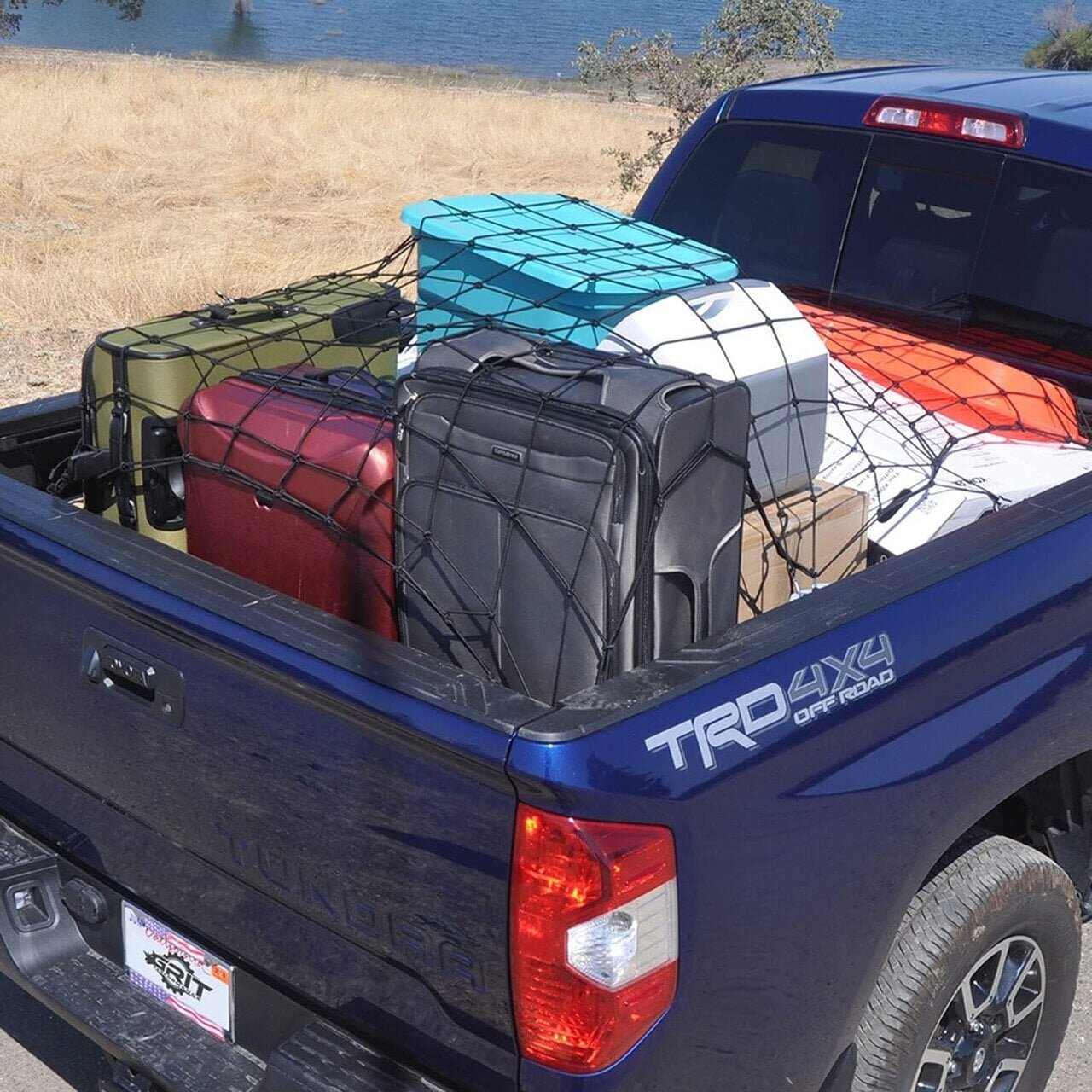 【Cargo Area】Biyoon covers it to prevent cargo shifting! A large cargo net that stretches up to 420×300 cm