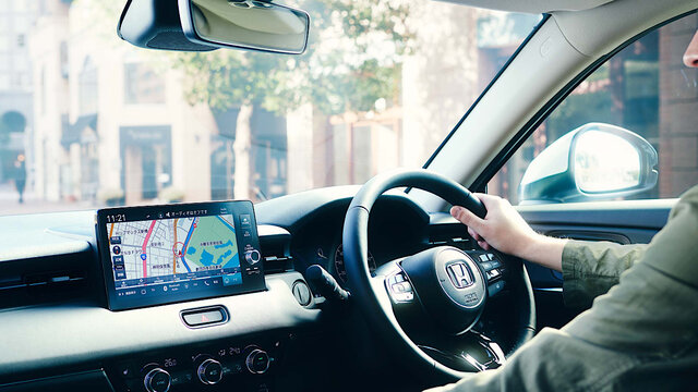 ホンダ ヴェゼル はリッター燃費30km デザイン 燃費 収納力が高次元 Maduroセレクション Maduro Online マデュロオンライン