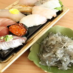 生しらすが手に入る!湘南・茅ヶ崎のローカル店「たまや」&「魚卓」をご紹介