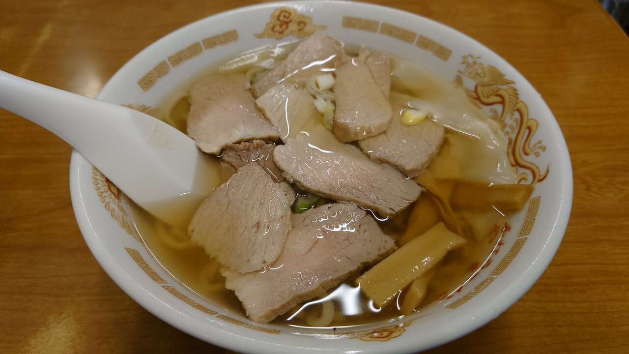 昭和にタイムスリップ！ 魚津で見つけたレトロラーメン「手打ちラーメンやまや」【富山・魚津ローカルラーメン】