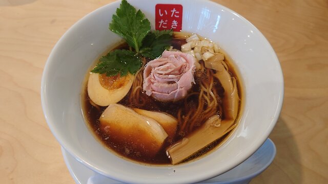 醤油淡麗系の特選中華蕎麦