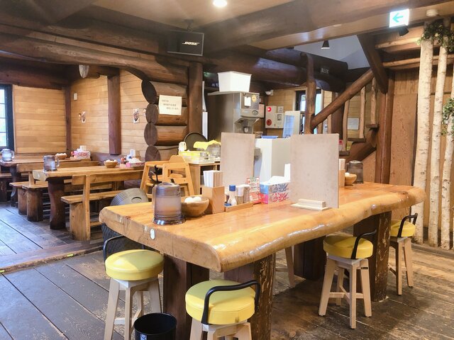 白樺山荘の店内の様子