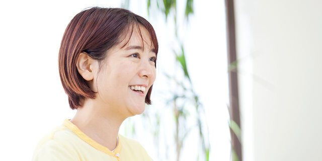 「おむすびは、食べると誰もがほっとする」と話す菅本さん。