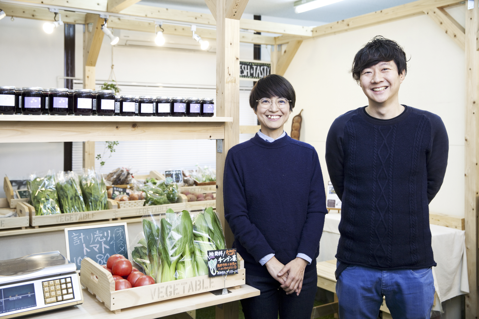 『ろじまる』代表の森脇菜採さん(左)と副代表の鈴木亮平さん(右)。鈴木さんはNPO『balloon』の代表でもある。