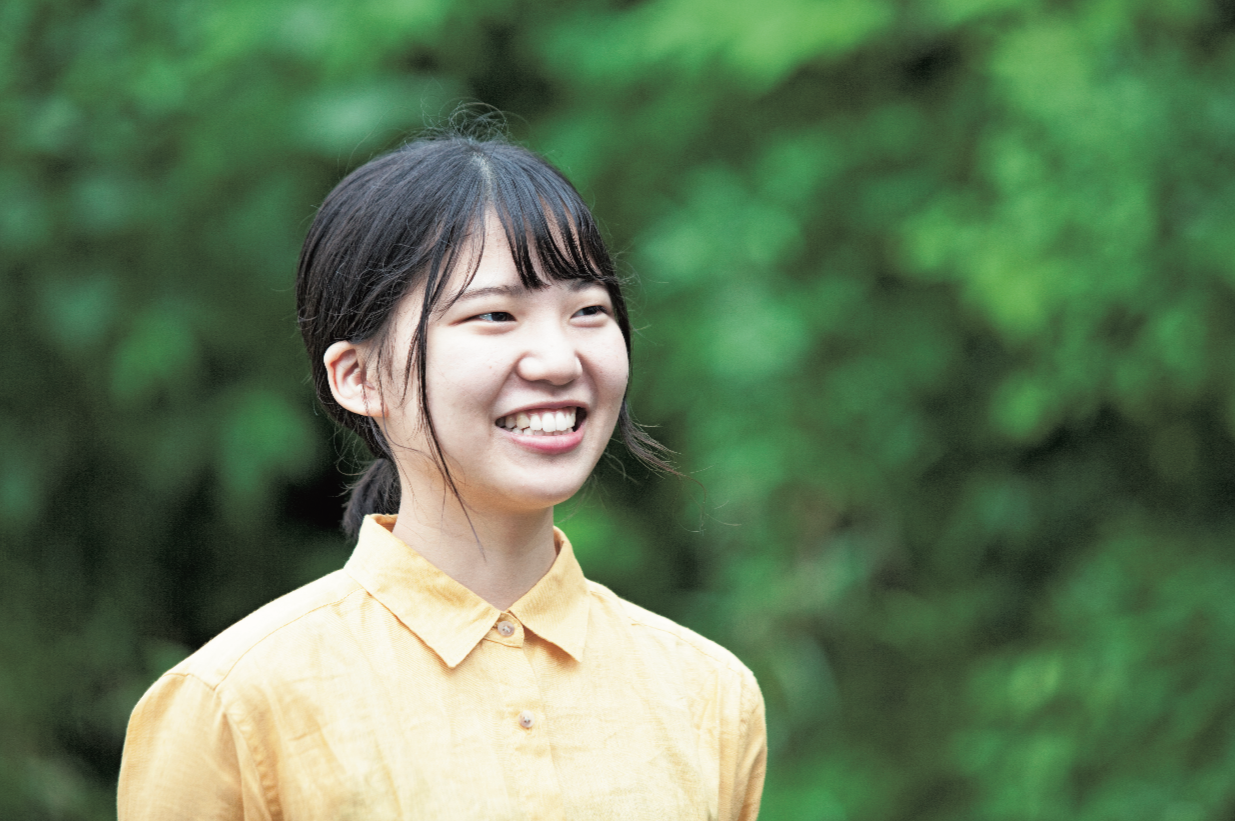 『川口やな男山漁場』インターン生の園部さん。