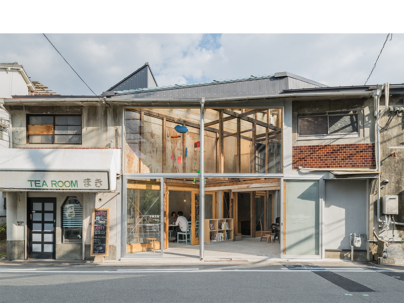 「千鳥文化」 住所:大阪府大阪市住之江区北加賀屋5-2-28 施工年: 2017年