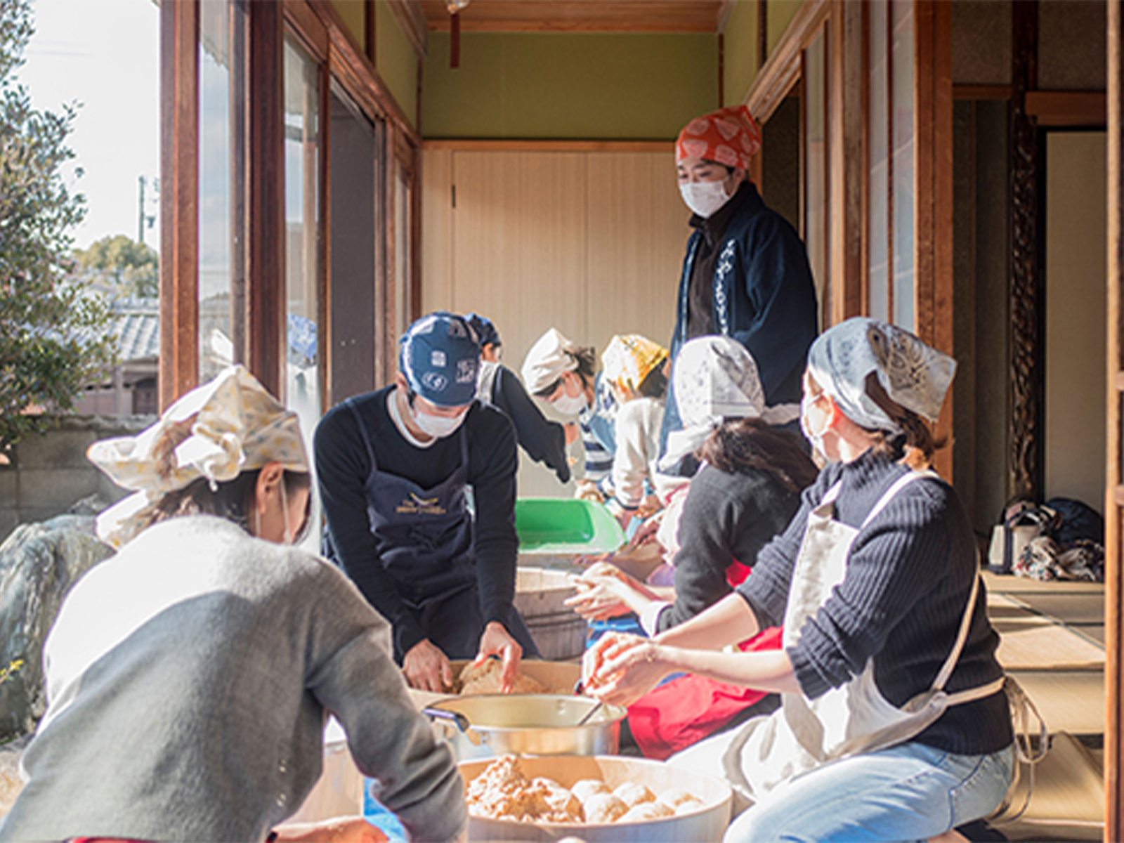「味噌仕込みの会」も夫抜きで行う。
