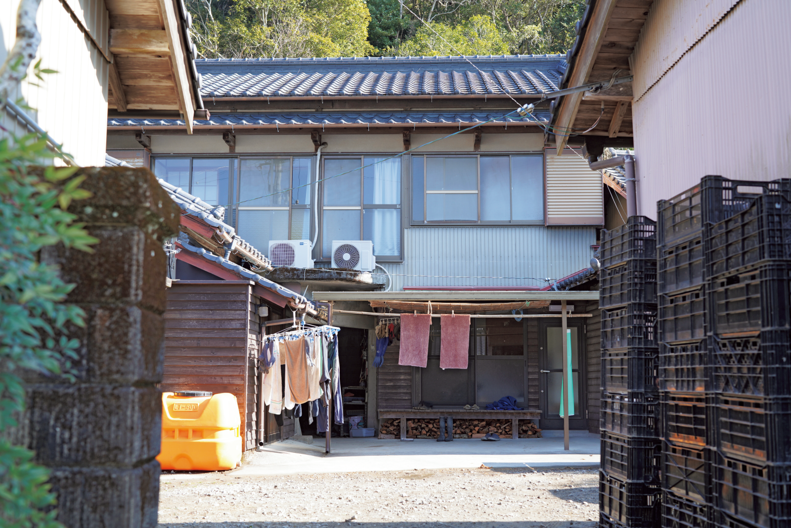 二人は拓也さんの母の実家を改装して暮らしている。