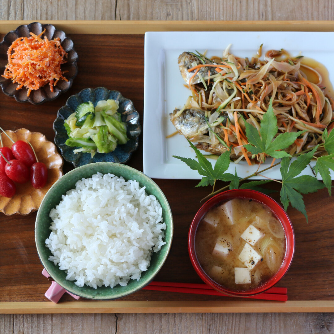 アジの南蛮漬け定食 神明食堂 Webマガジン アジの南蛮漬け定食 神明食堂 Webマガジン