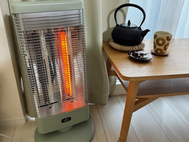 ようこそ！我が家へ！遠赤グラファイトヒーター（AEH-G1000A）