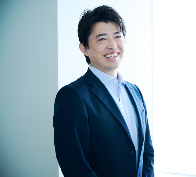 株式会社リンク<br>
取締役 BIZTEL事業部長<br>
坂元 剛