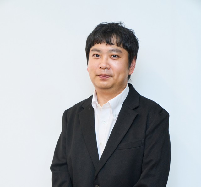 ブライシス株式会社<br>
サービス基盤開発部　共用アプリケーションチームリーダー<br>
小島 考裕