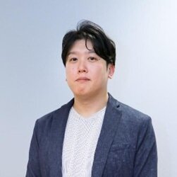 ブライシス株式会社<br>
サービス基盤開発部　仮想基盤チームリーダー<br>
青沼 岳