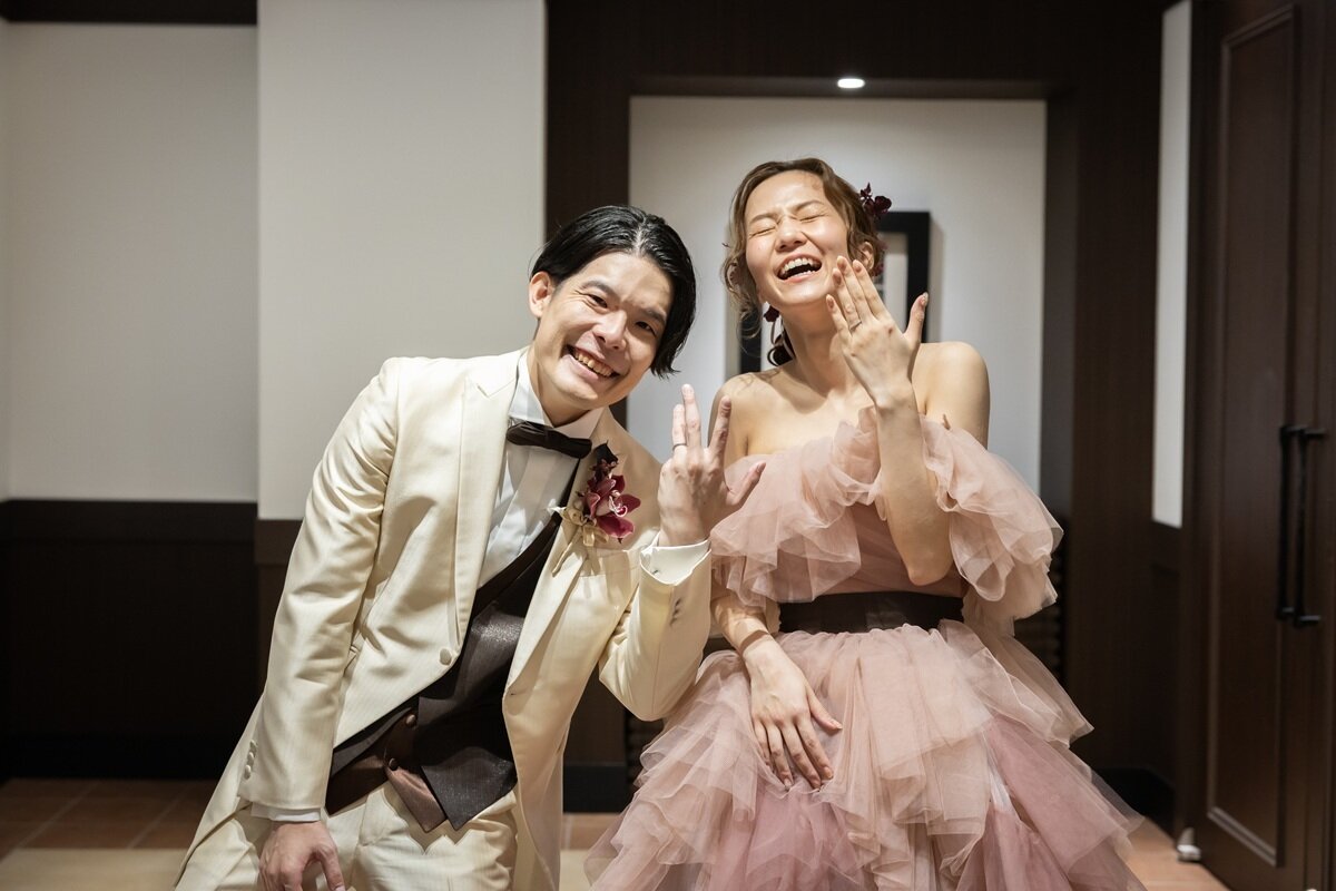笑顔あふれる結婚式