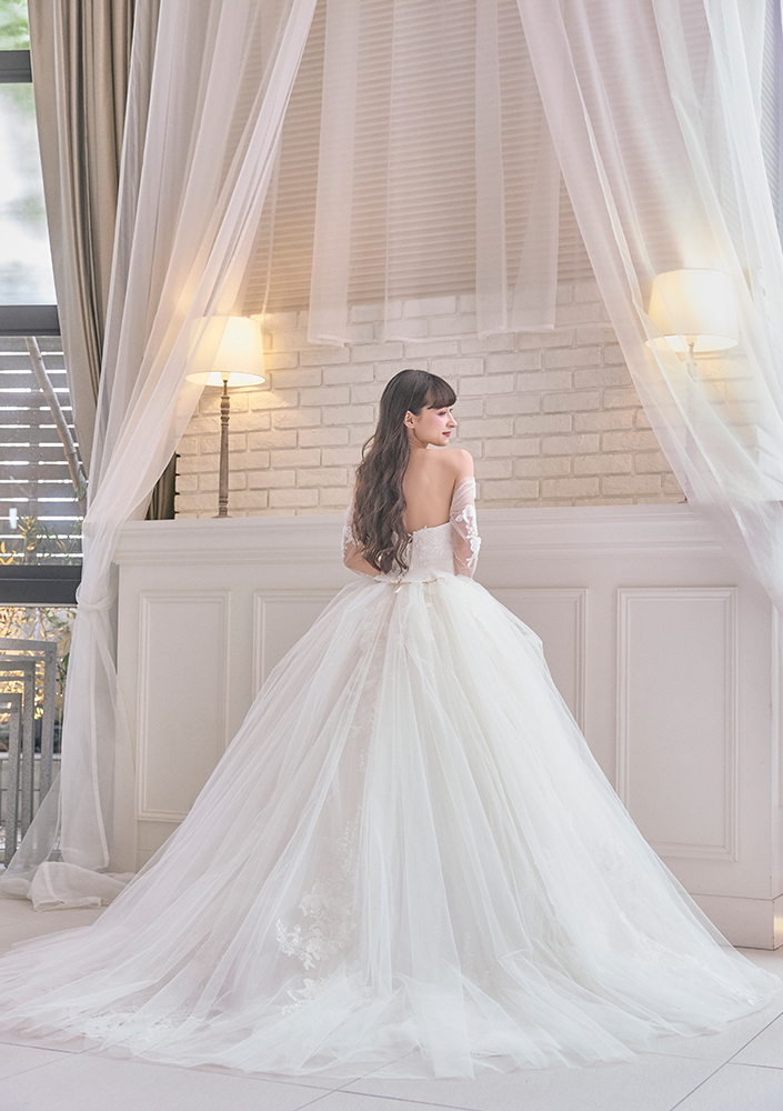 衣装・ドレス | 結婚式場は名古屋のアルカンシエル luxe mariage