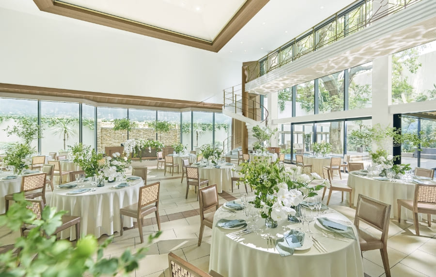 洗練された“白”が放つ美しさ