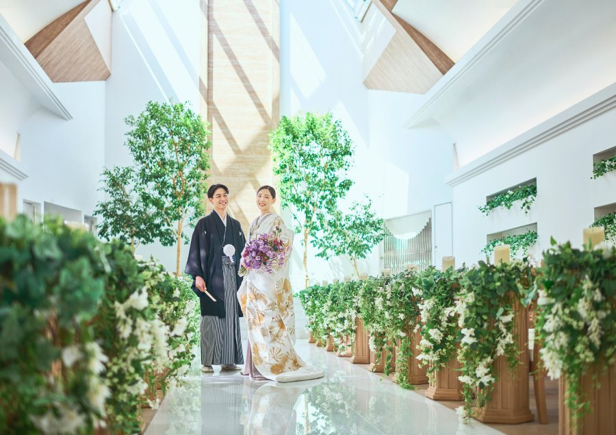 チャペル・純白ドレスの新婦