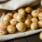 新じゃが｜普通のじゃがいもとの違いは？栄養素や美味しい食べ方も紹介