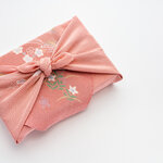 【お中元のマナー】初めてでも安心！贈る時期や品物、お返し選びのポイントも