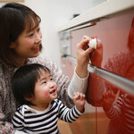 浮かせる収納でお家をスッキリ整頓！リビング・キッチン他【100均便利グッズも】