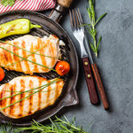 【鶏むね肉】低カロリー高タンパク質の頼れる食材｜おいしい食べ方を知りたい！