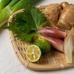 薬味を使う意味とは？代表的な種類や、常備したい「薬味ミックス」のレシピも紹介