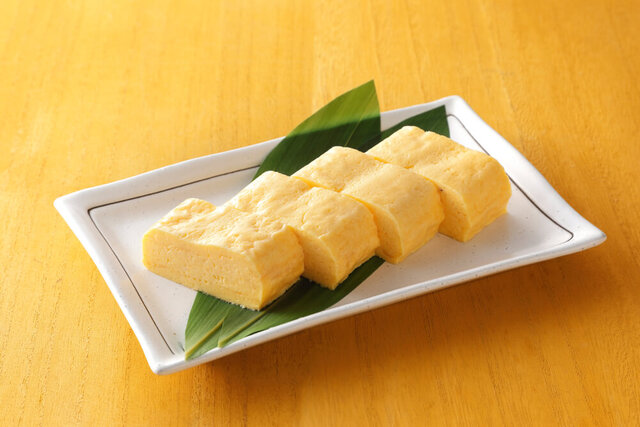 電子レンジで簡単！ふっくらおいしい卵焼きの作り方＆アレンジレシピ