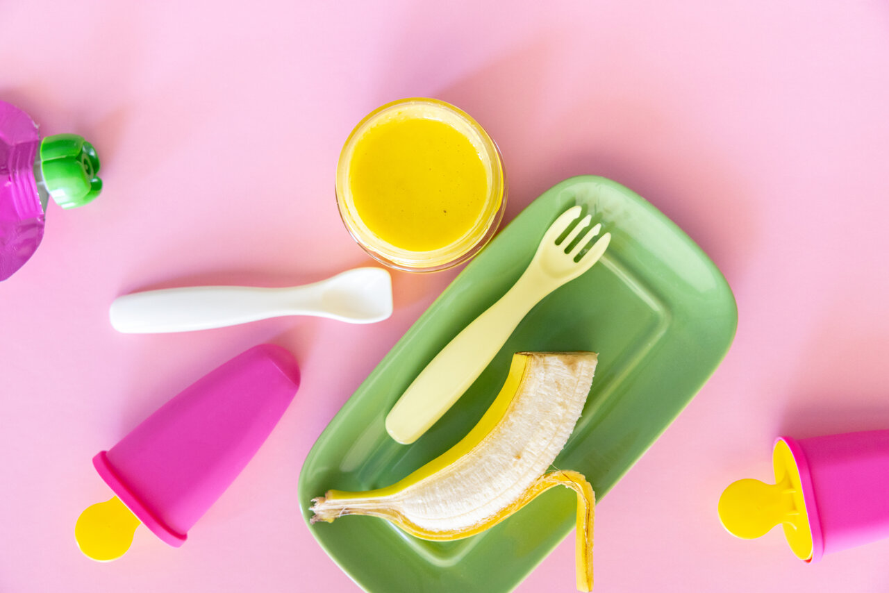【管理栄養士監修】離乳食のバナナは冷凍できる？解凍のコツ、初期～後期のレシピを紹介