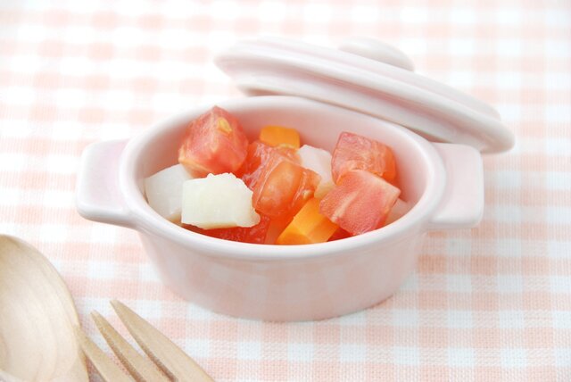 トマトの離乳食はいつから？与える量やおすすめレシピを紹介【管理栄養士監修】