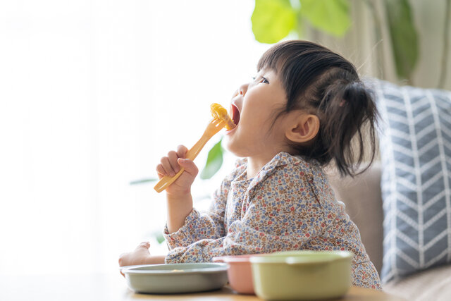 1歳児の晩ご飯、もう悩まない！疲れた日に助かる手抜きアイデアと簡単レシピ