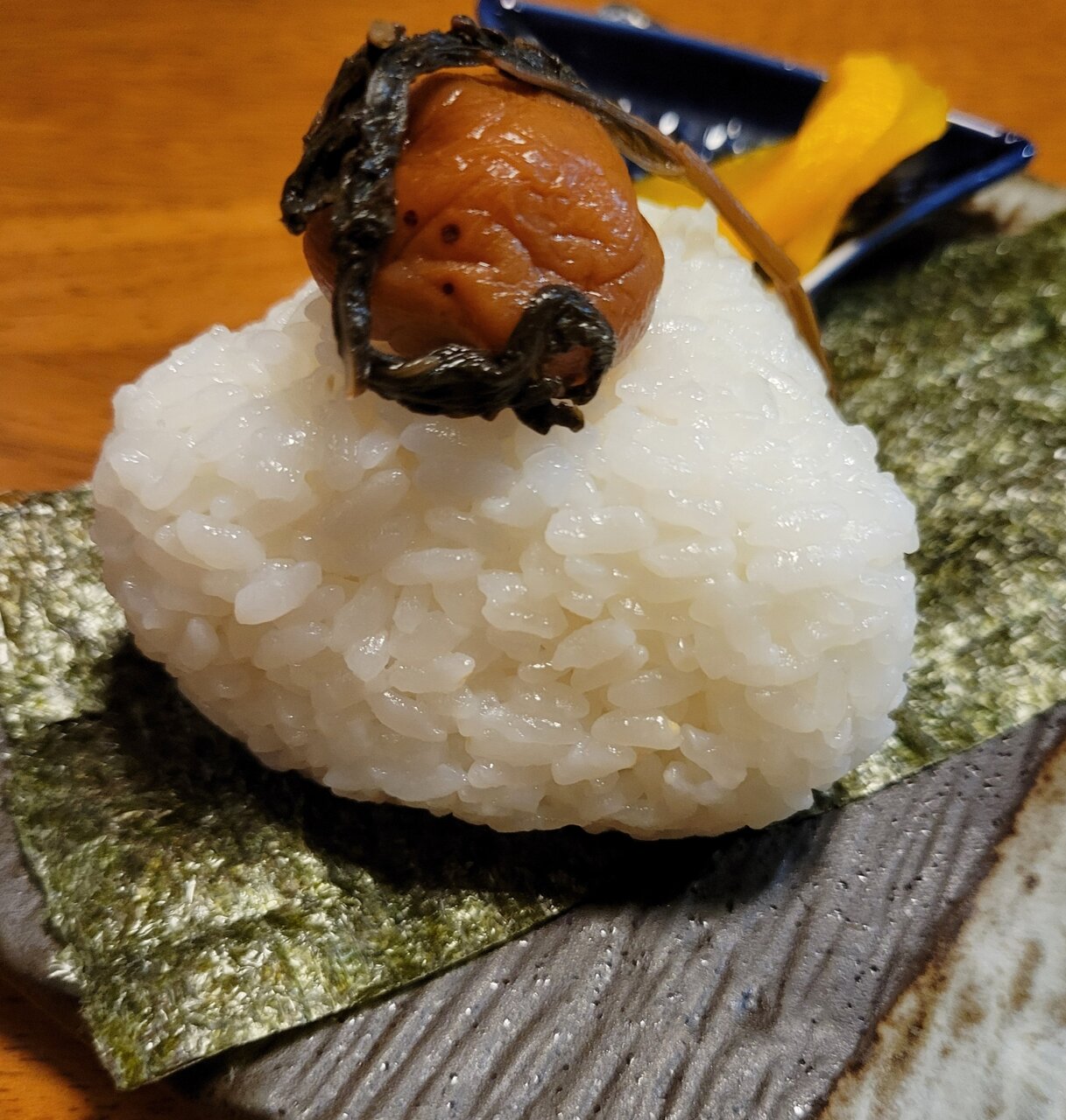 梅干のおにぎり