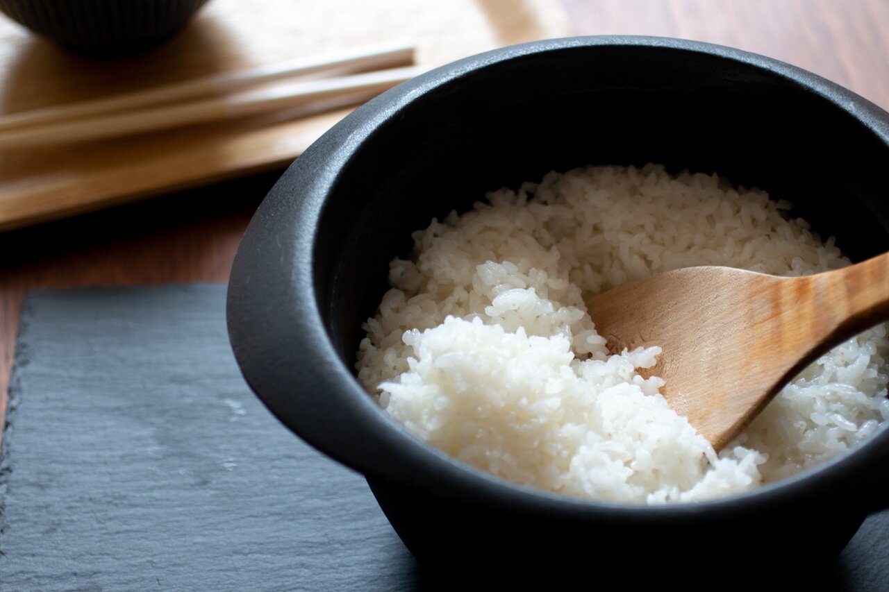土鍋で炊かれたご飯