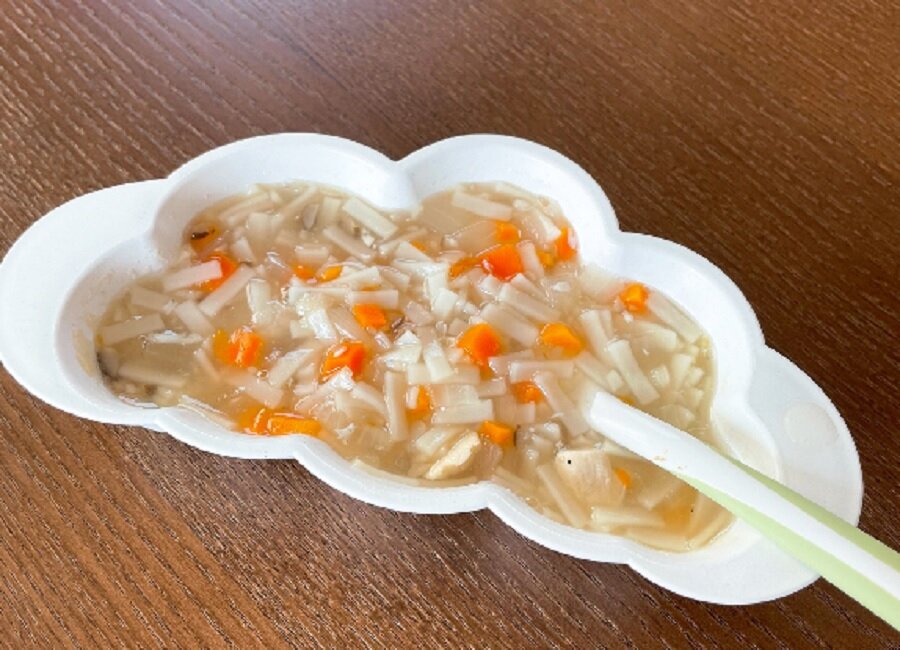 野菜の入ったあんかけうどん