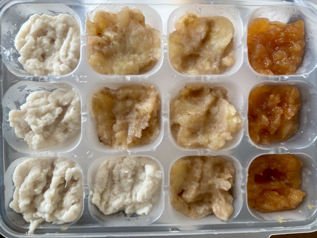 小分けされた離乳食