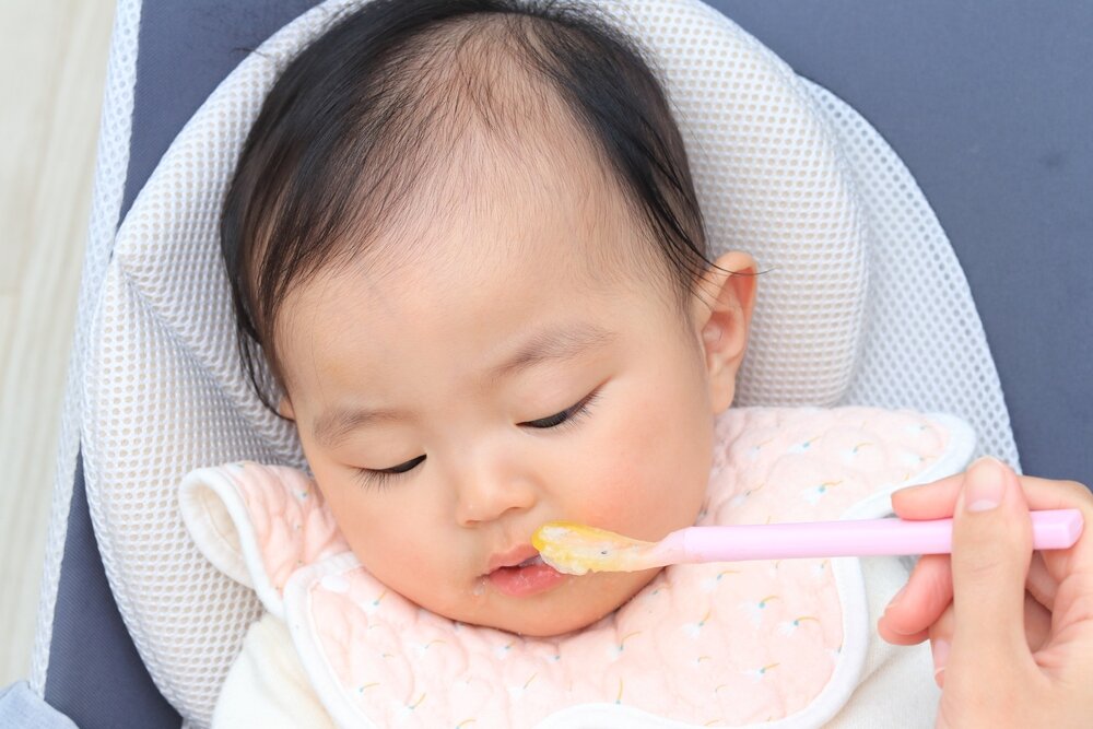 離乳食に興味のない赤ちゃん