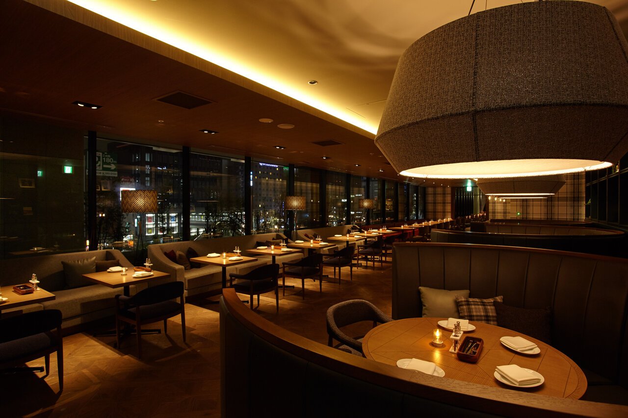 FOREST KITCHENの夜の店内の様子