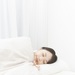 寒くても快眠!冬にぐっすり寝られる”ツボ”