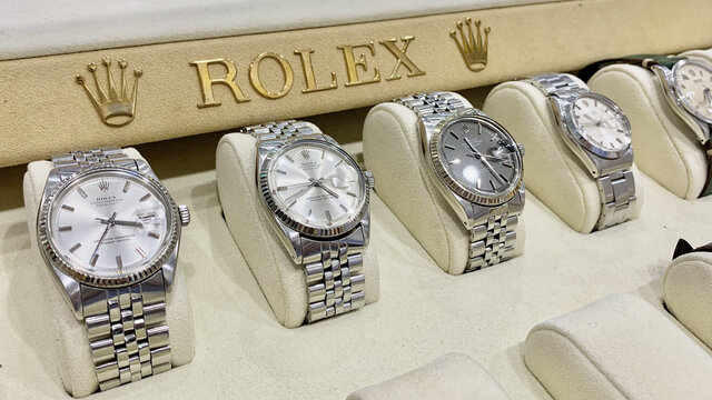 f59e6551-01b6-4077-82cf-  