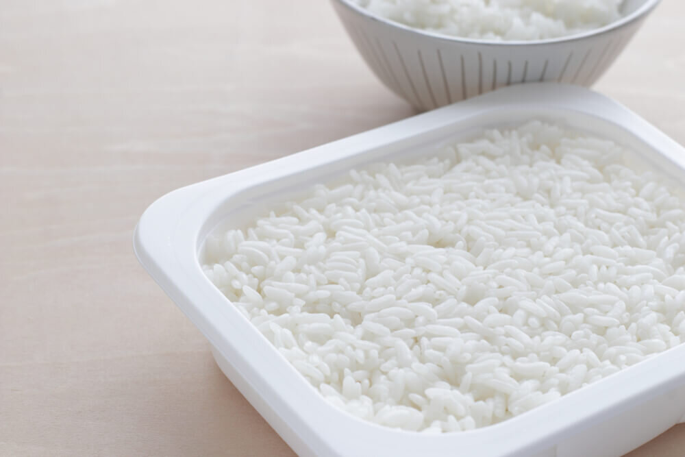 パックご飯の賞味期限はどのくらい?長期保存が可能な理由やおいしく食べる方法