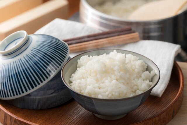 古米のおいしい炊き方を徹底解説｜新米との違いや古いお米の活用方法